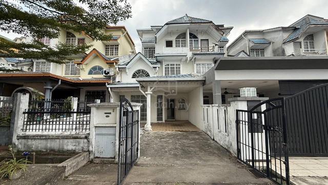 2.5 Storey Terrace Jalan Pualam Seksyen 7 Shah Alam Selangor 1