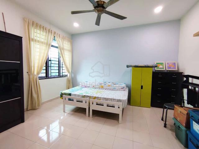Taman Nusa Idaman Double Storey SemiD House For Sale 1