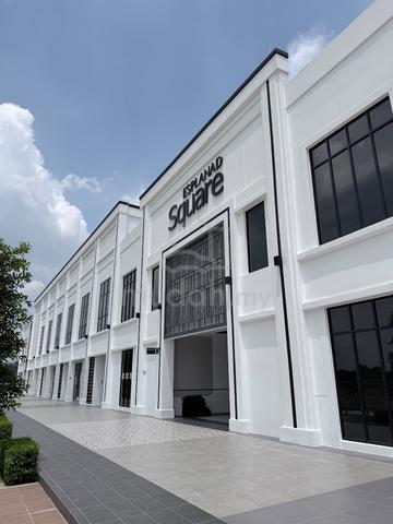 Retail Space Esplanad Square Eco Granduer Puncak Alam For Rent 1
