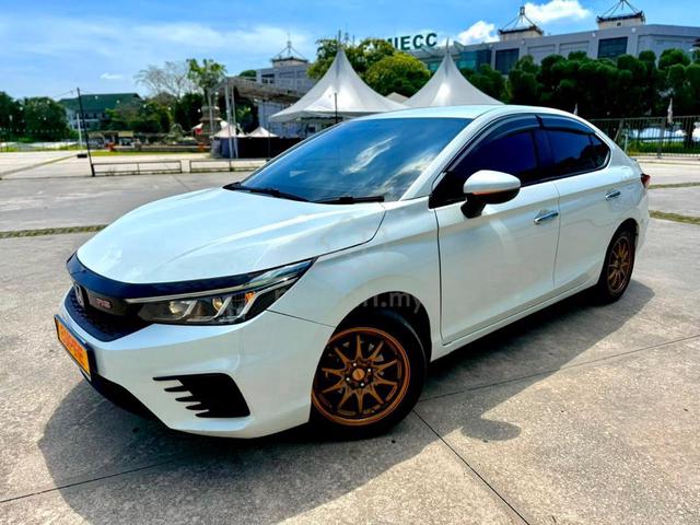 FACELIFTED Honda CITY RS EDITION 1.5 E GM8 MODEL - 5