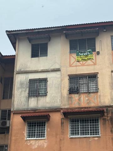Sri Indah Apartment 1