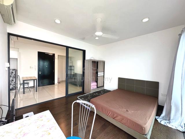 Almas Suites @ Puteri Harbour 1