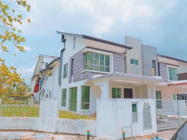 Bandar Parklands 2 Storey Semi d cluster Corner Lot 1
