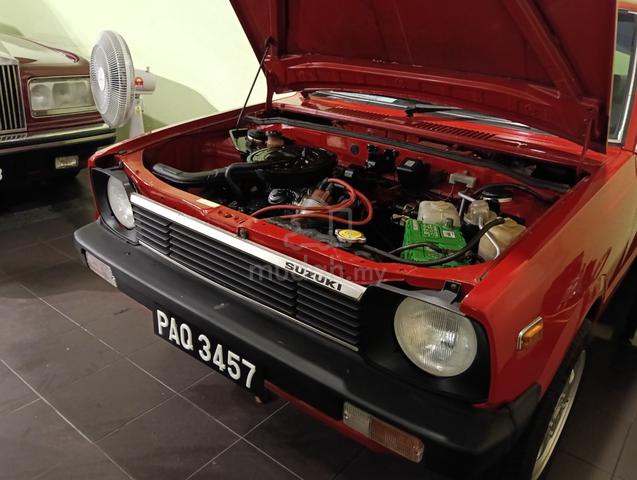 Suzuki 800cc 42 vintage engine paint - 2