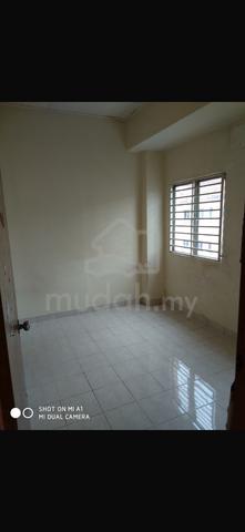 Taman Impian Indah Apartment (Balakong) 1