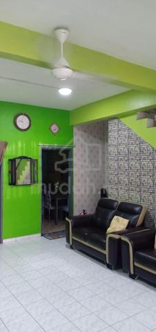 Kajang Taman Seri Mewah Freehold Double Storey House 1