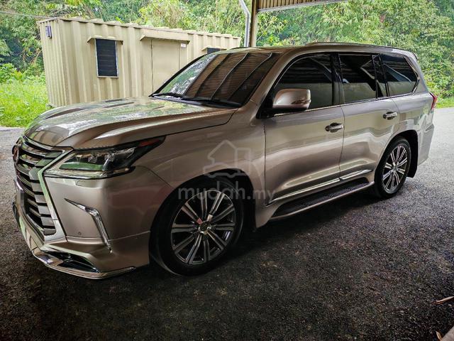 2017 Lexus LX570 5.7 (A) - 2