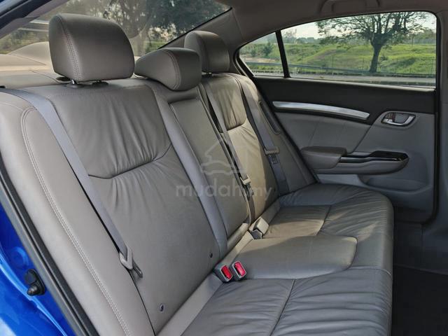 2013 Honda CIVIC 1.5 (HYBRID) (A) - 5