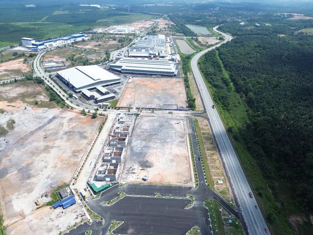 FREEHOLD INFRA READY 1.5 acres Petrol Station Land Enstek Nilai 3
