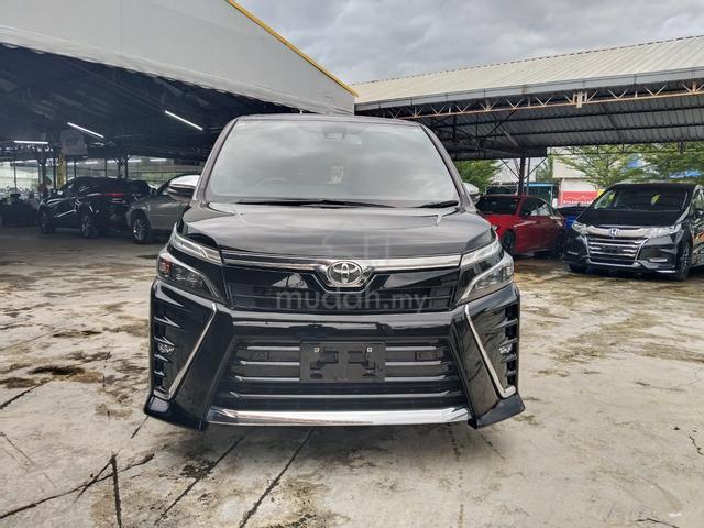 2021 Toyota VOXY 2.0 ZS KIRAMEKI III (A) - 2