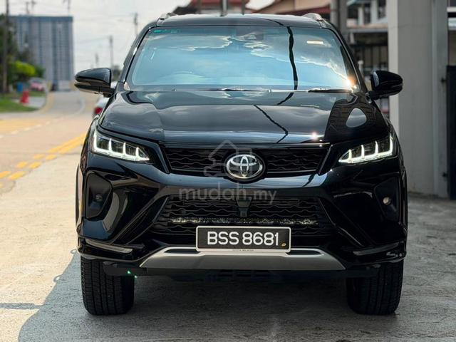6A Condition‼️ 2025 Toyota FORTUNER 2.8 VRZ - 3