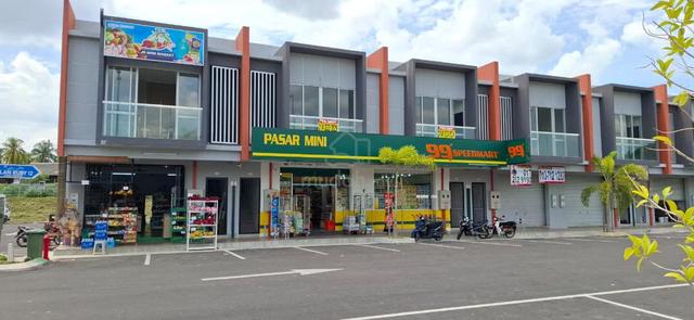 Dengkil New Shop Lot Low Down Payment 1