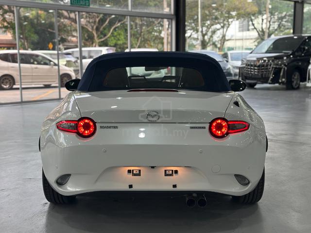 2022 Mazda MX-5 ROADSTER 1.5 S LEATHER NAVY TOP AT - 4