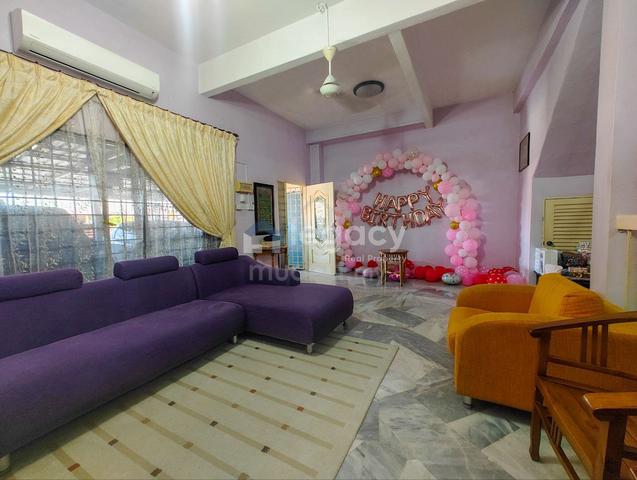Rumah 22 x70 EXTEND DAPUR Untuk Dijual di Fasa 2D Seri Manjung Perak 1