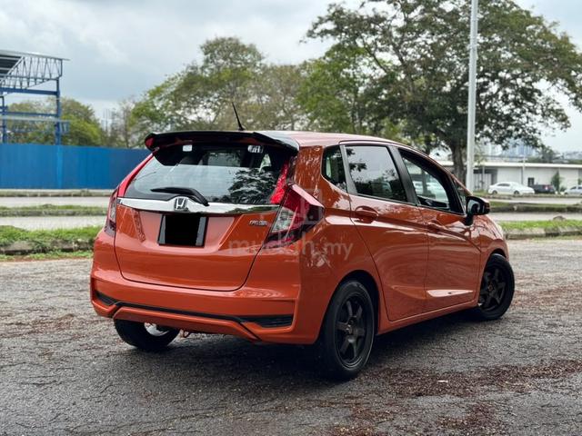 2021 Honda JAZZ V 1.5L (A) UP TO 3 YEAR WARRANTY - 2