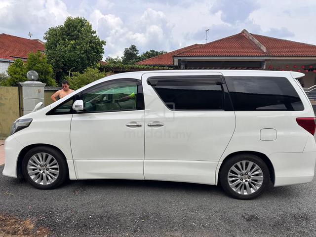 2012/2015 Toyota ALPHARD 2.4 HIGH SPEC PILOT SEATS - 5