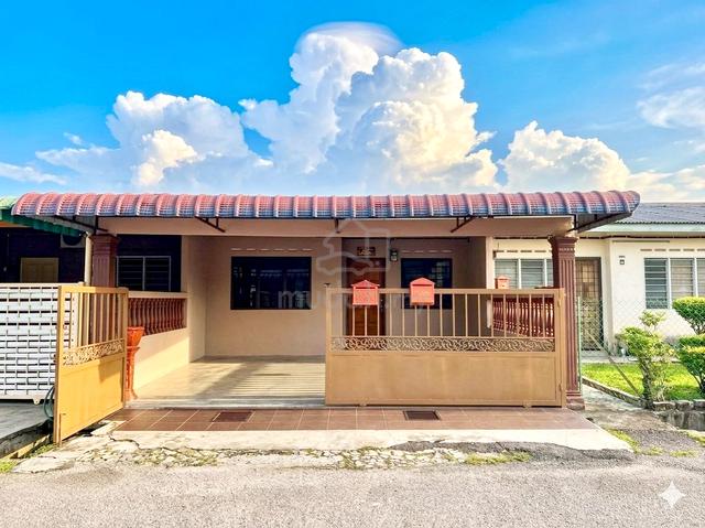 Facing Open Teres Setingkat Taman Ayer Merbau Jasin Melaka Unit Bumi 1