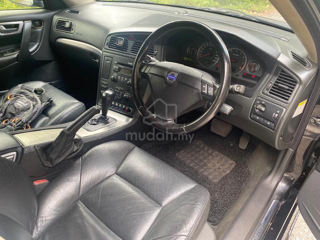 2004 Volvo S60 2.3 T5 (A) - 4