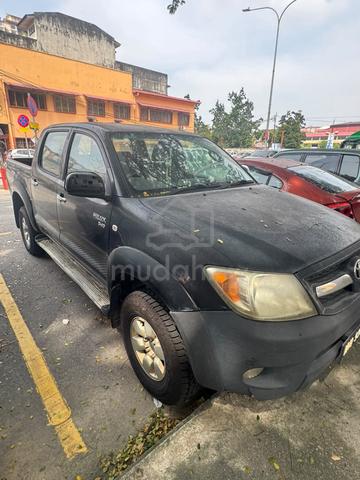 2005 Toyota HILUX 2.5 G (M) - 1