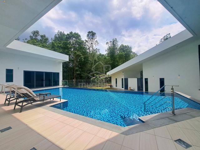 Melaka Tiara Golf Country Club Custom Resort Bungalow Villa with Pool 1