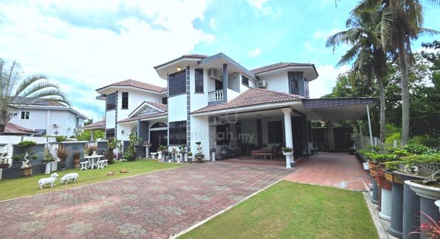 Double Storey Semi D/Tmn Golf/Near Tiger Lane/Huge Land/nice house 1