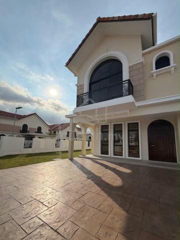 Callista Green @ Adonis , Tmn Rinting Masai (Brand New Corner House) 1