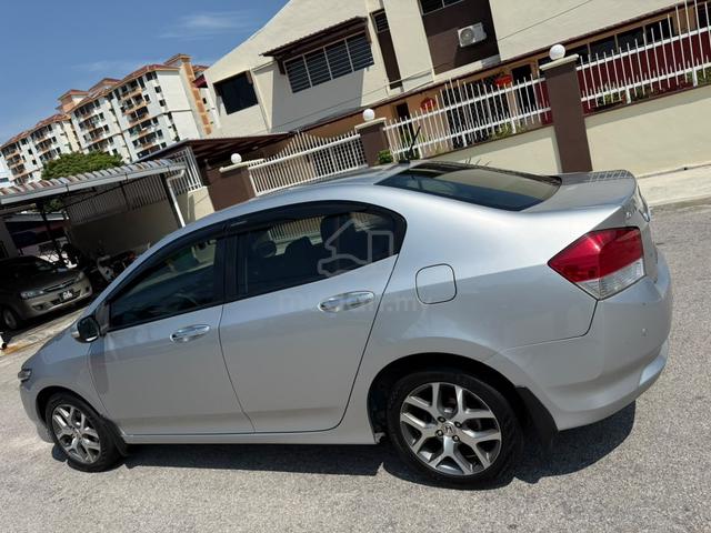 2011 Honda CITY 1.5 E (A) with Paddle Shift - 4