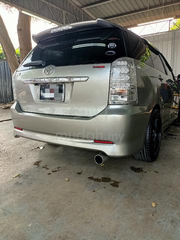 07/11 Toyota WISH 1.8 FACELIFT (A) - 3