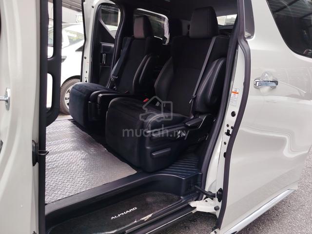 2021 Toyota ALPHARD 2.5 S TYPE GOLD II (A) 150K 21 - 5
