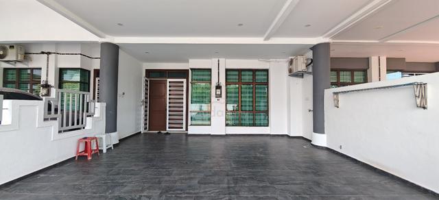 2 stry freehold ayer keroh near MMU and MITC 1