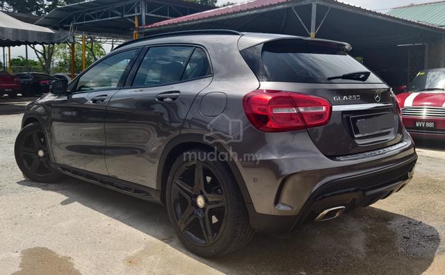 2015 M.B.GLA250 4MATIC (CBU) 2.0 boleh loan kedai - 2