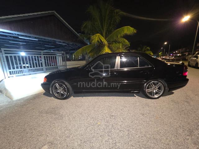 1995 Mercedes Benz 200 2.0 (A) - 2