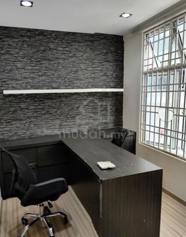 Jelutong Office Lot – Level 1, 1,100sqft, Move-in Ready, 1
