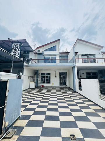 Taman Setia Indah, Precincts 10, Renovated condition, Facing South 1