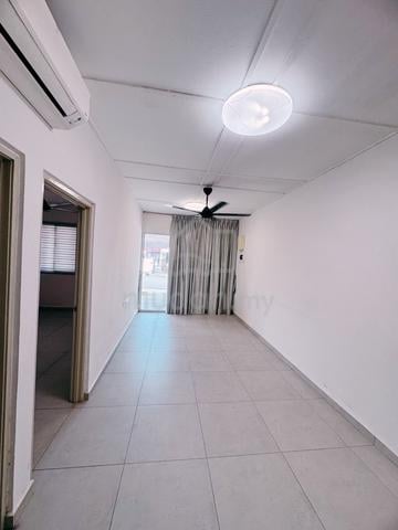 single storey corner house 2