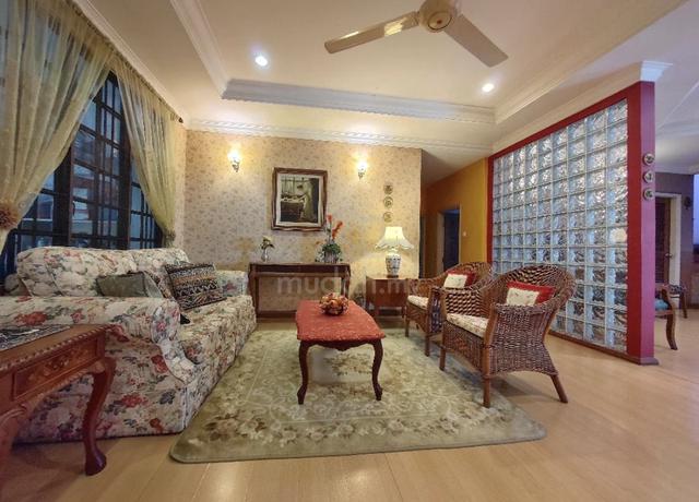 2 Storey BUNGALOW SECTION 18 Petaling Jaya, Actual, Reno, CORNER LOT 1