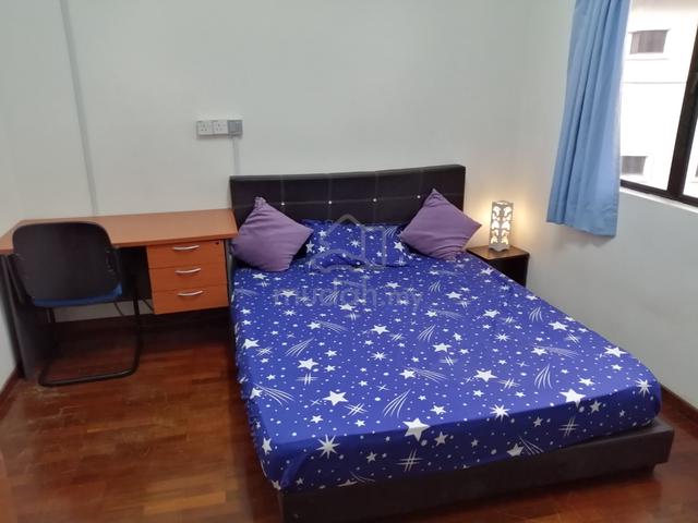 Cyberjaya Medium Room to Let, Cyber Height Villa, near Putrajaya Lake 1