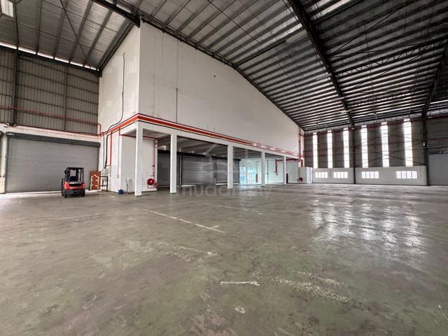 Taman Perindustrian Air Hitam Factory rent detached factory 1