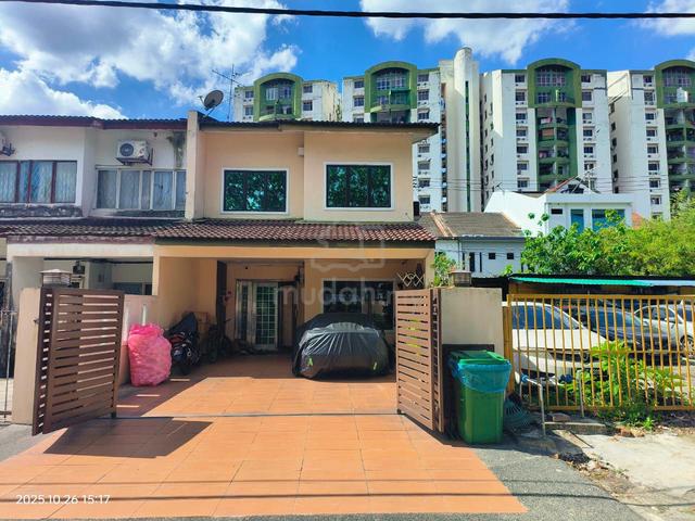 Taman Cempaka Ampang, 2 storey Endlot, Renovated, Facing Soutg East 1