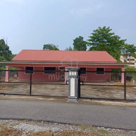 Rumah sewa kota jembal,panji 1