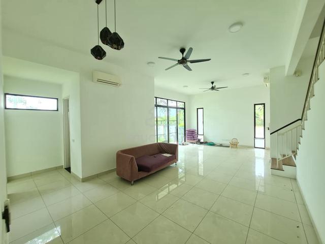Semenyih Eco Majestic Tenderfield Freehold Furnished Cluster Corner Se 1