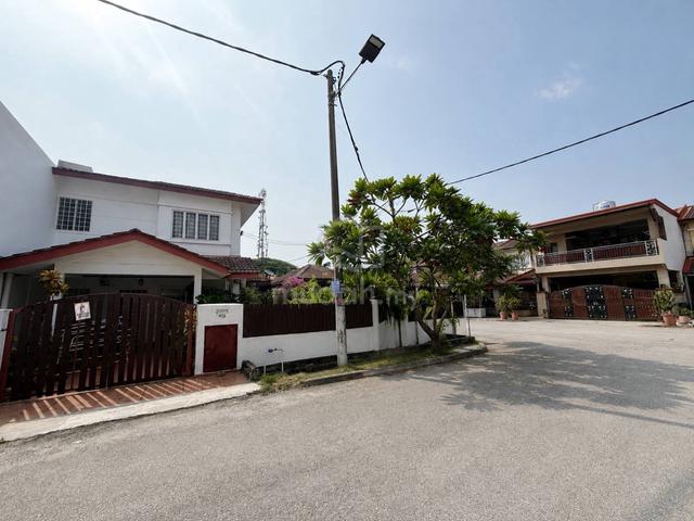 Corner Lot Double Storey Terrace Taman Pendamar Indah 2 Port Klang 1