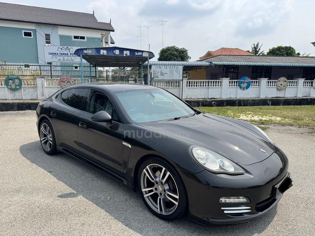 2010 Porsche PANAMERA 3.6 4 970 (A) - 4