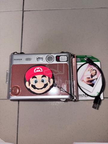 Fujifilm Instax mini evo  - photo 2 of 2