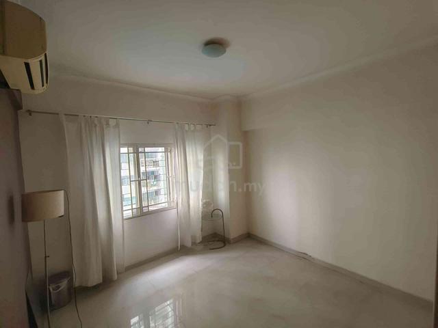 Kepong Sentral Condominium|Kepong|962sqft|KL View|L R T|Full Loan 1