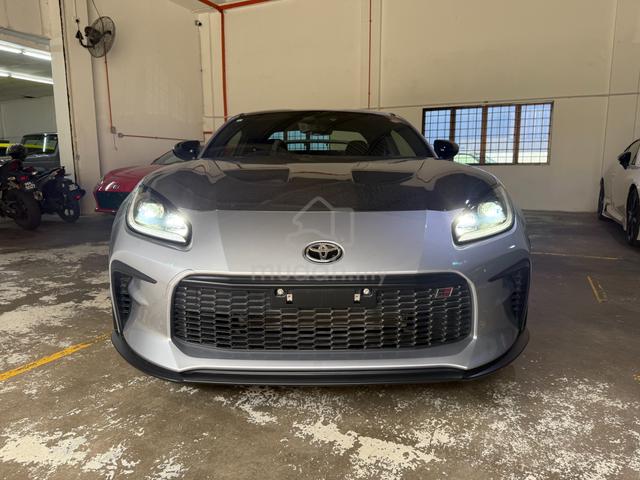 2023 Toyota GR86 2.4 RZ (M) SARD CARBON R. SPOILER - 2