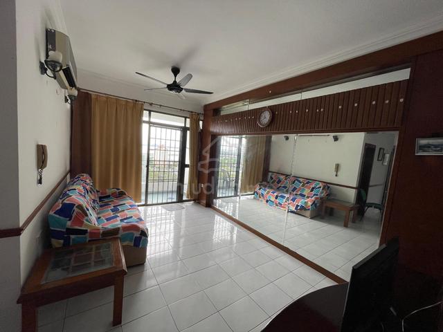 E-Park Condominium 1