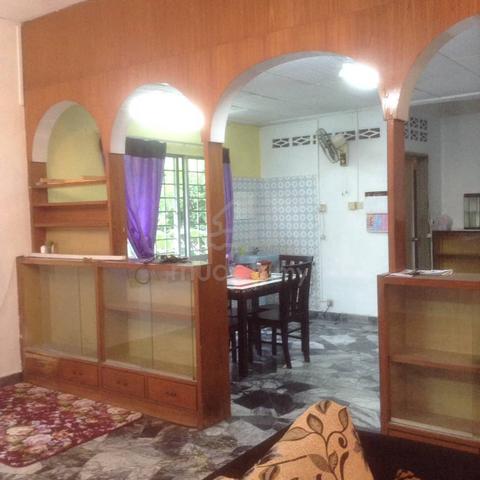 Teluk Pulai Double Storey Corner House For Rent 2
