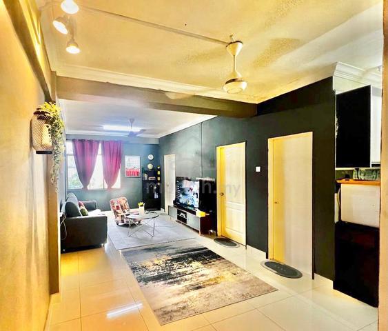 Residensi Melor 1