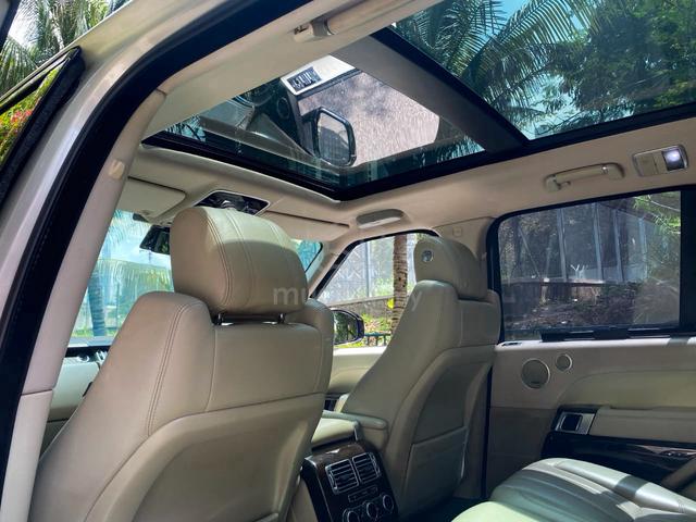 2012 Land Rover RANGE ROVER 4.4 VOGUE SDV8 (A) - 4